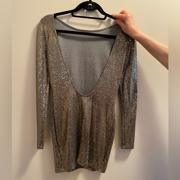 M (for Mendocino) sequence dress - Picture 3 of 3